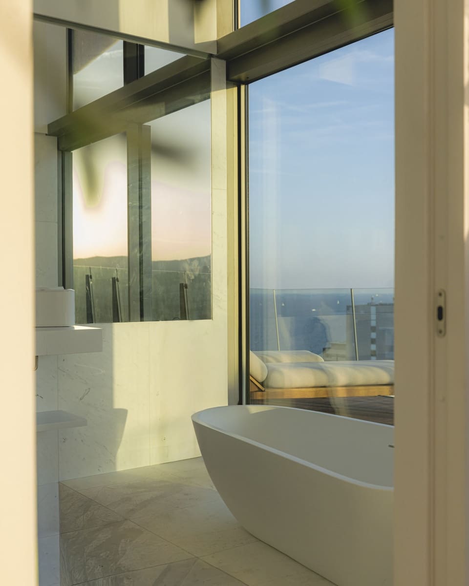 3 soveværelse Penthouse til salg i Barcelona by med swimmingpool garage - € 14.300.000 (Ref: 9944399)