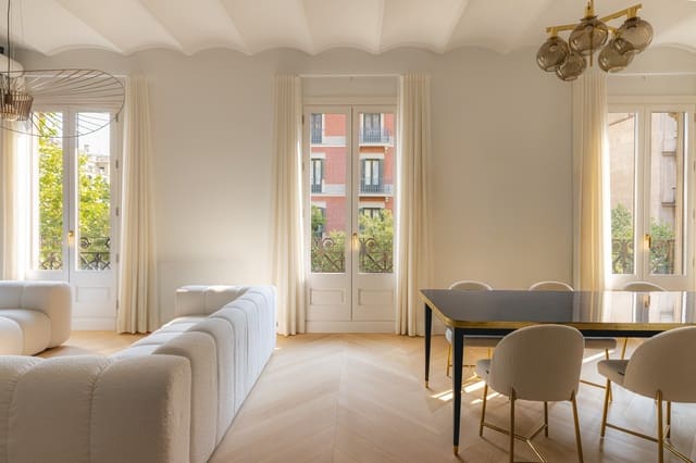 3 slaapkamer Appartement te koop in Eixample, Barcelona stad - € 1.790.000 (Ref: 9948630)