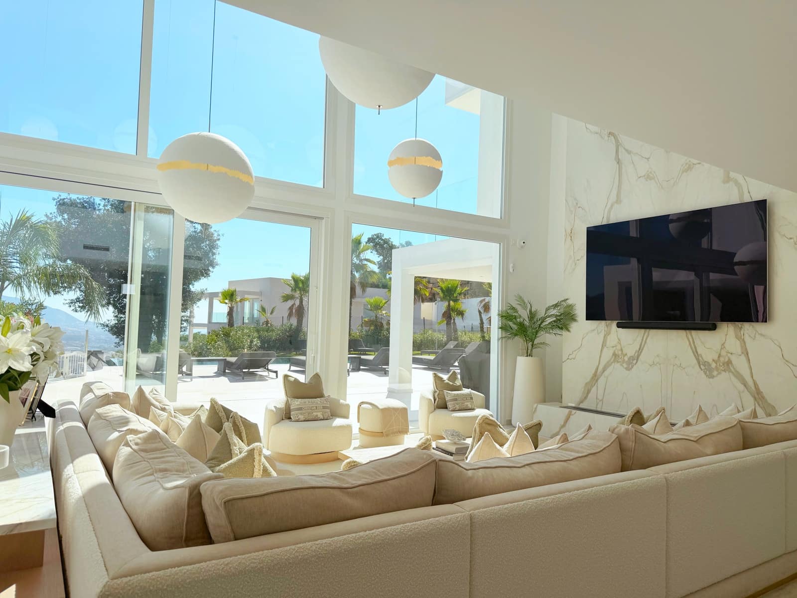 4 slaapkamer Villa te koop in Mijas met zwembad garage - € 3.300.000 (Ref: 10000142)