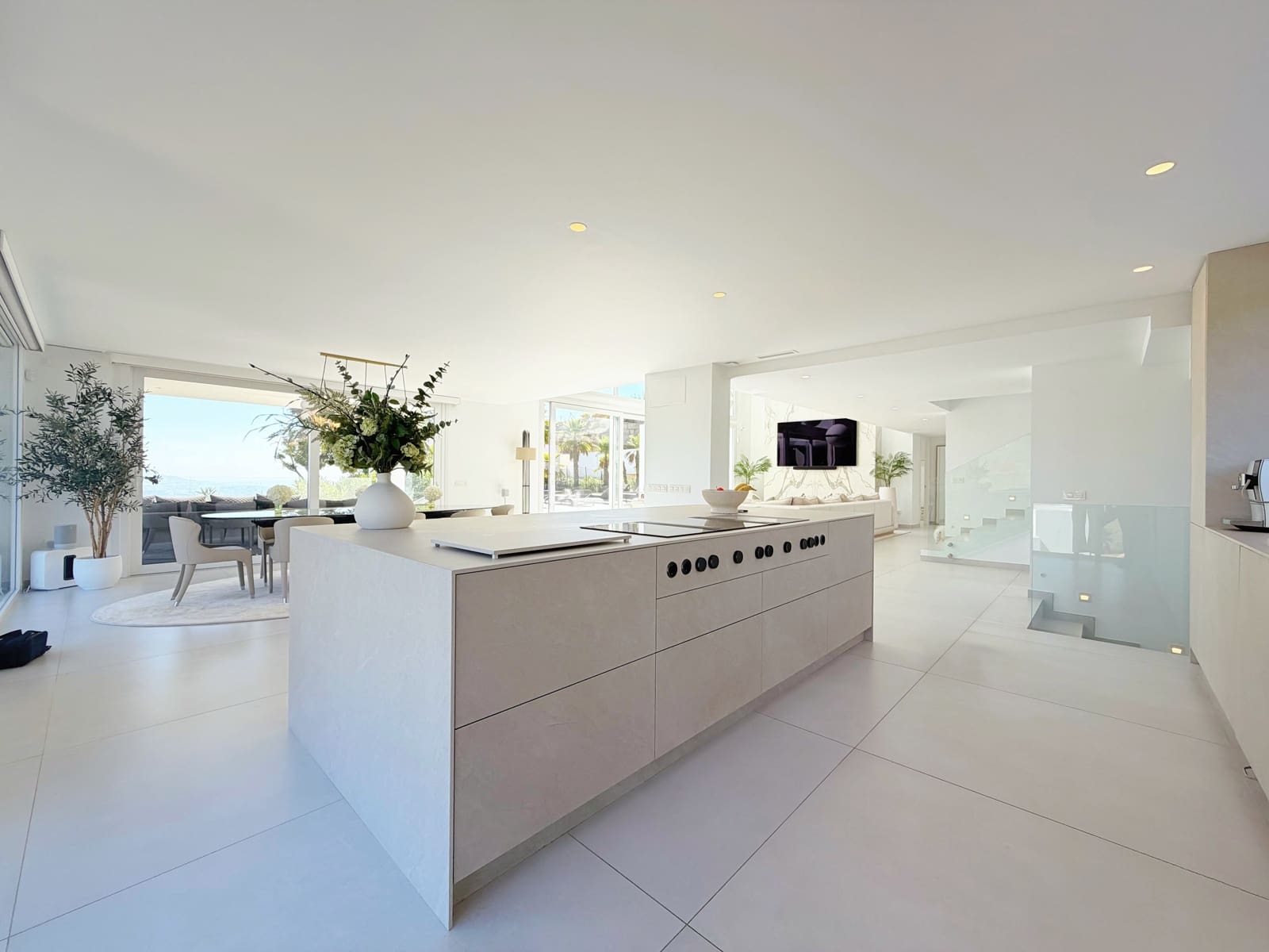 4 slaapkamer Villa te koop in Mijas met zwembad garage - € 3.300.000 (Ref: 10000142)