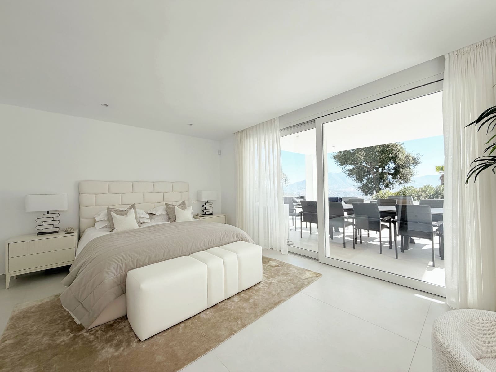 4 slaapkamer Villa te koop in Mijas met zwembad garage - € 3.300.000 (Ref: 10000142)