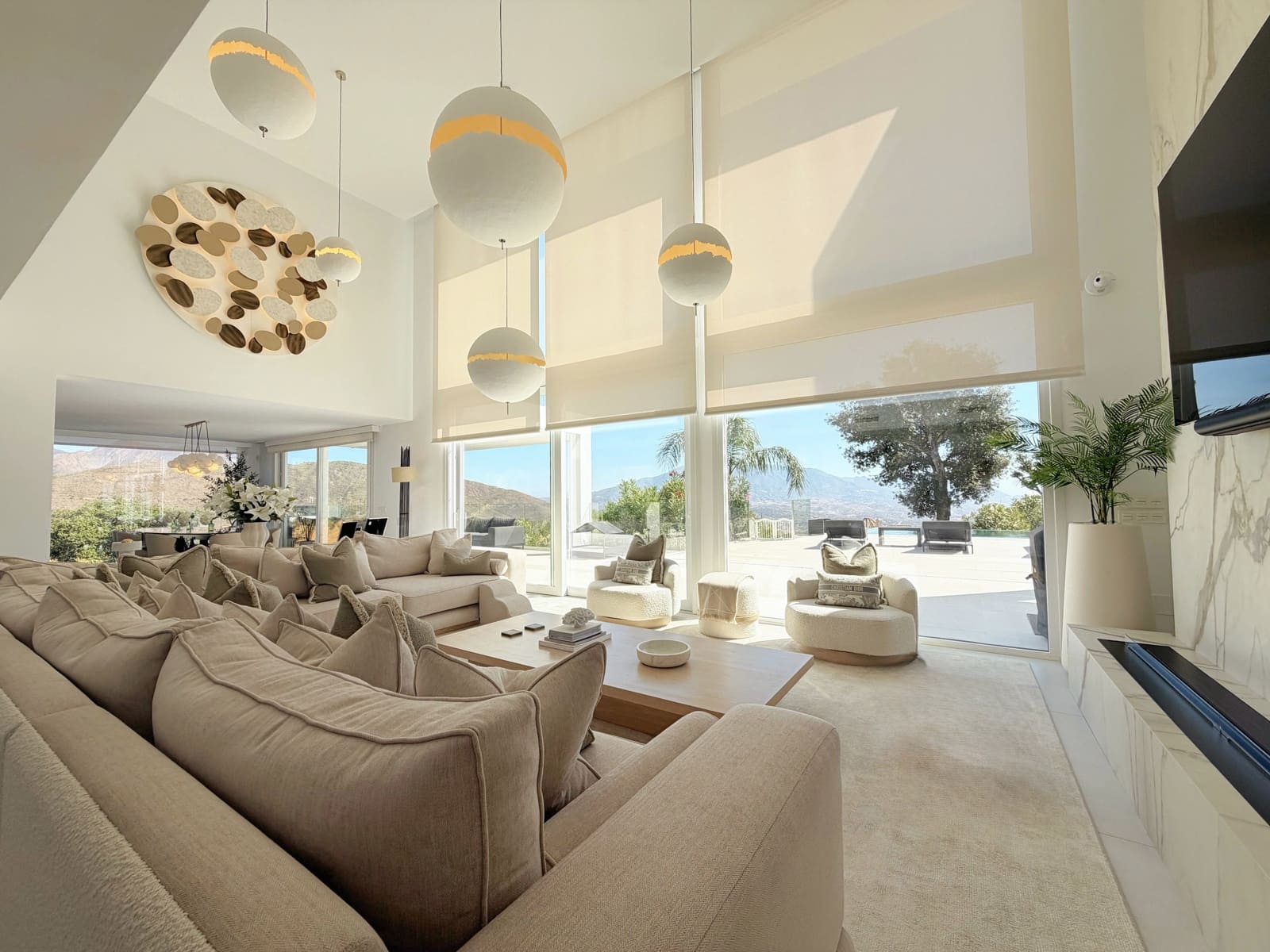 4 slaapkamer Villa te koop in Mijas met zwembad garage - € 3.300.000 (Ref: 10000142)