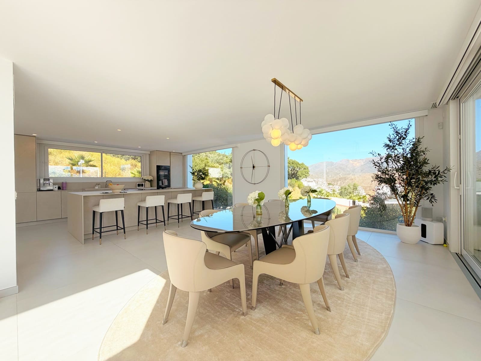 4 slaapkamer Villa te koop in Mijas met zwembad garage - € 3.300.000 (Ref: 10000142)