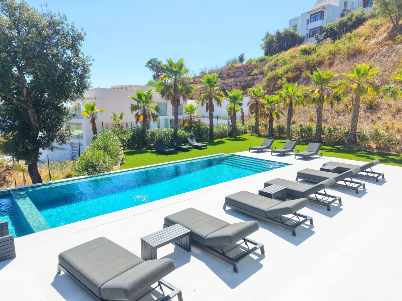 4 slaapkamer Villa te koop in Mijas met zwembad garage - € 3.300.000 (Ref: 10000142)