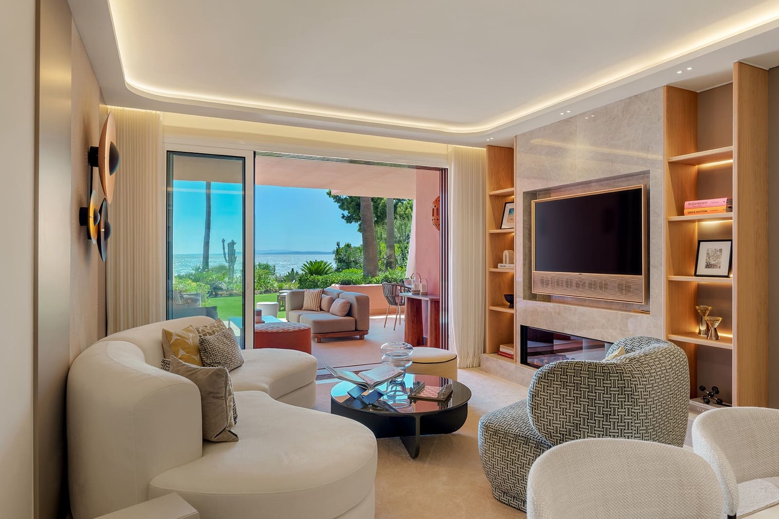 3 quarto Apartamento para venda em Estepona com piscina garagem - 2 695 000 € (Ref: 10025270)