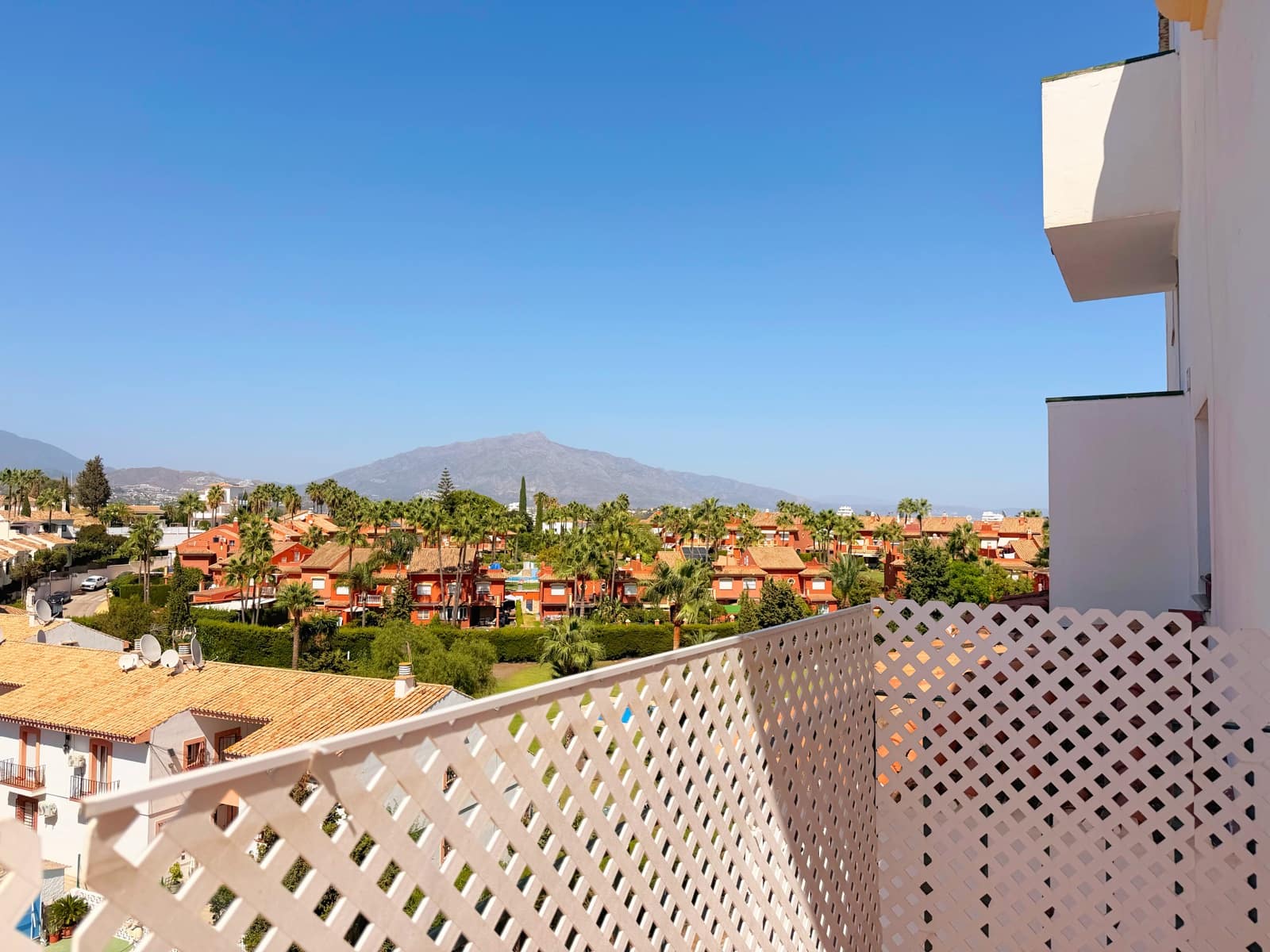 2 quarto Apartamento para venda em Atalaya-Isdabe com piscina - 475 000 € (Ref: 10026962)