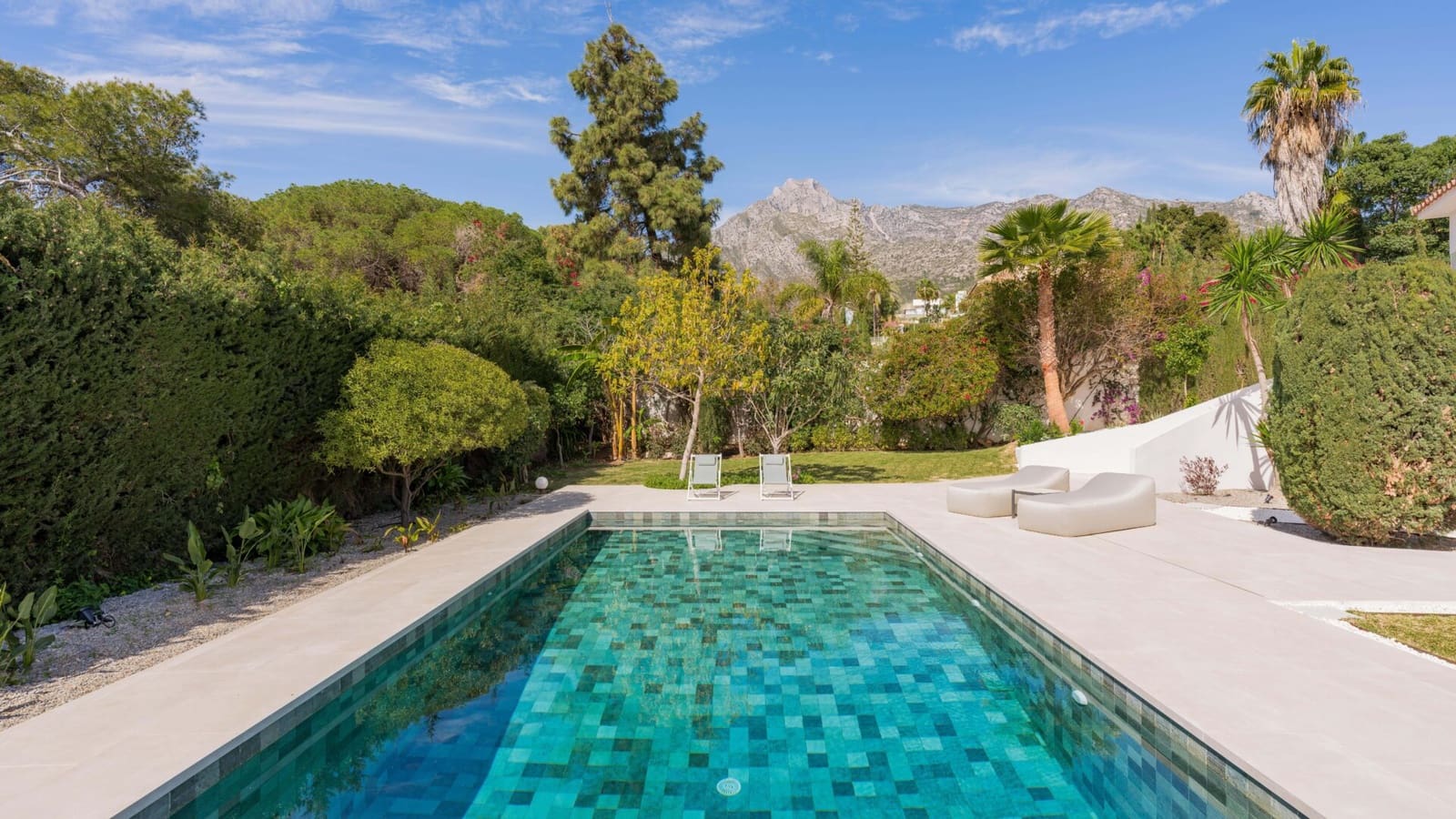 5 chambre Villa/Maison à vendre à Marbella avec piscine - 4 290 000 € (Ref: 10030183)