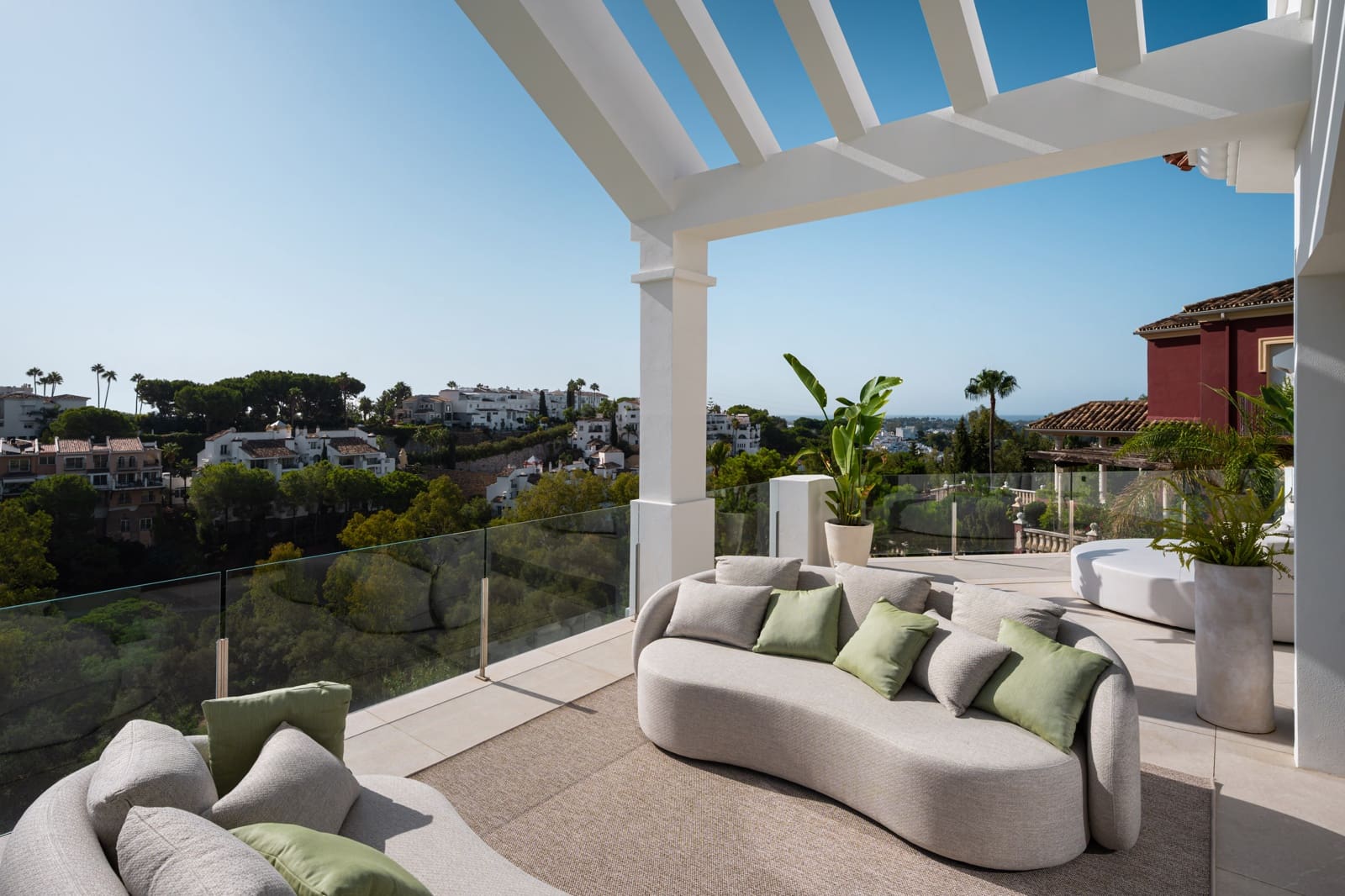 Chalet de 5 habitaciones en Benahavís en venta con piscina - 7.450.000 € (Ref: 10040727)