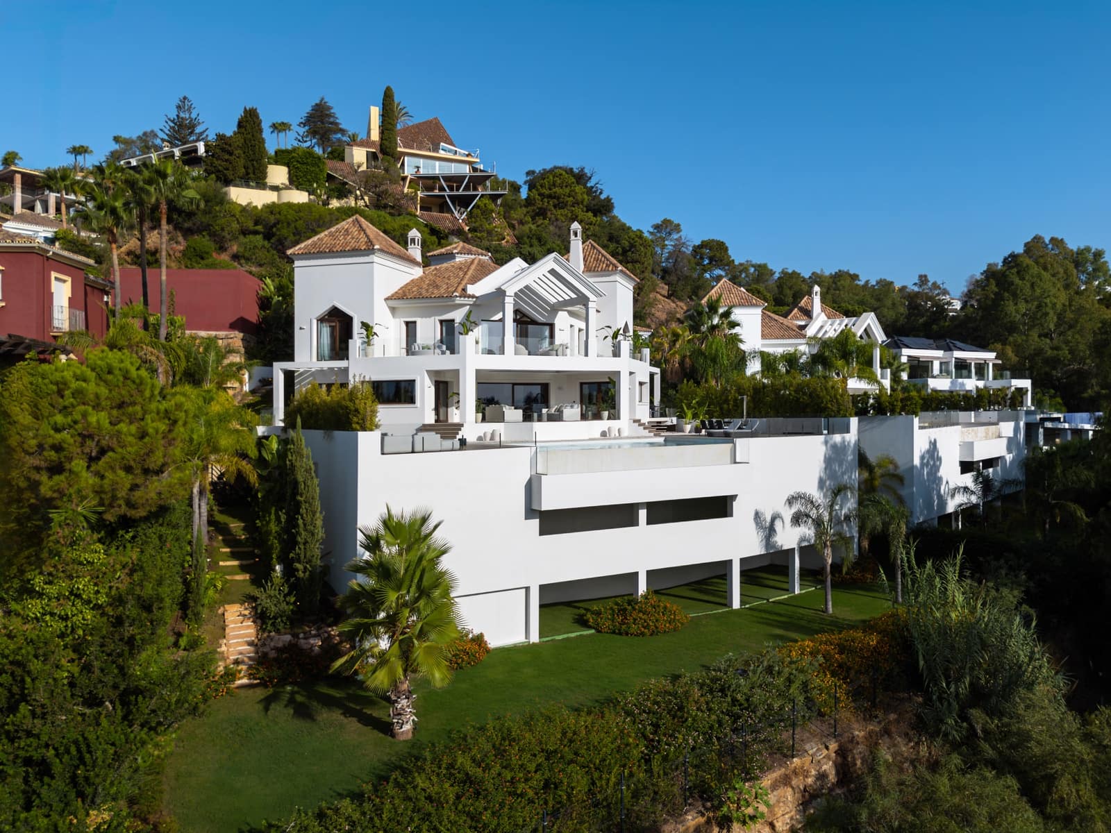 Chalet de 5 habitaciones en Benahavís en venta con piscina - 7.450.000 € (Ref: 10040727)