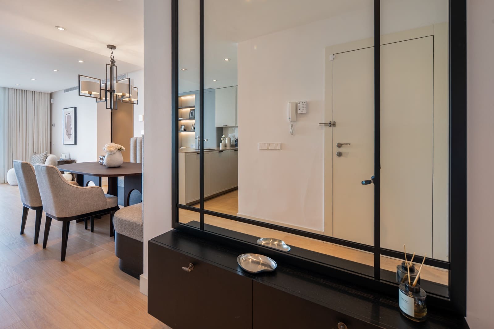 Apartamento de 3 habitaciones en Golden Mile en venta con piscina garaje - 4.495.000 € (Ref: 10048909)