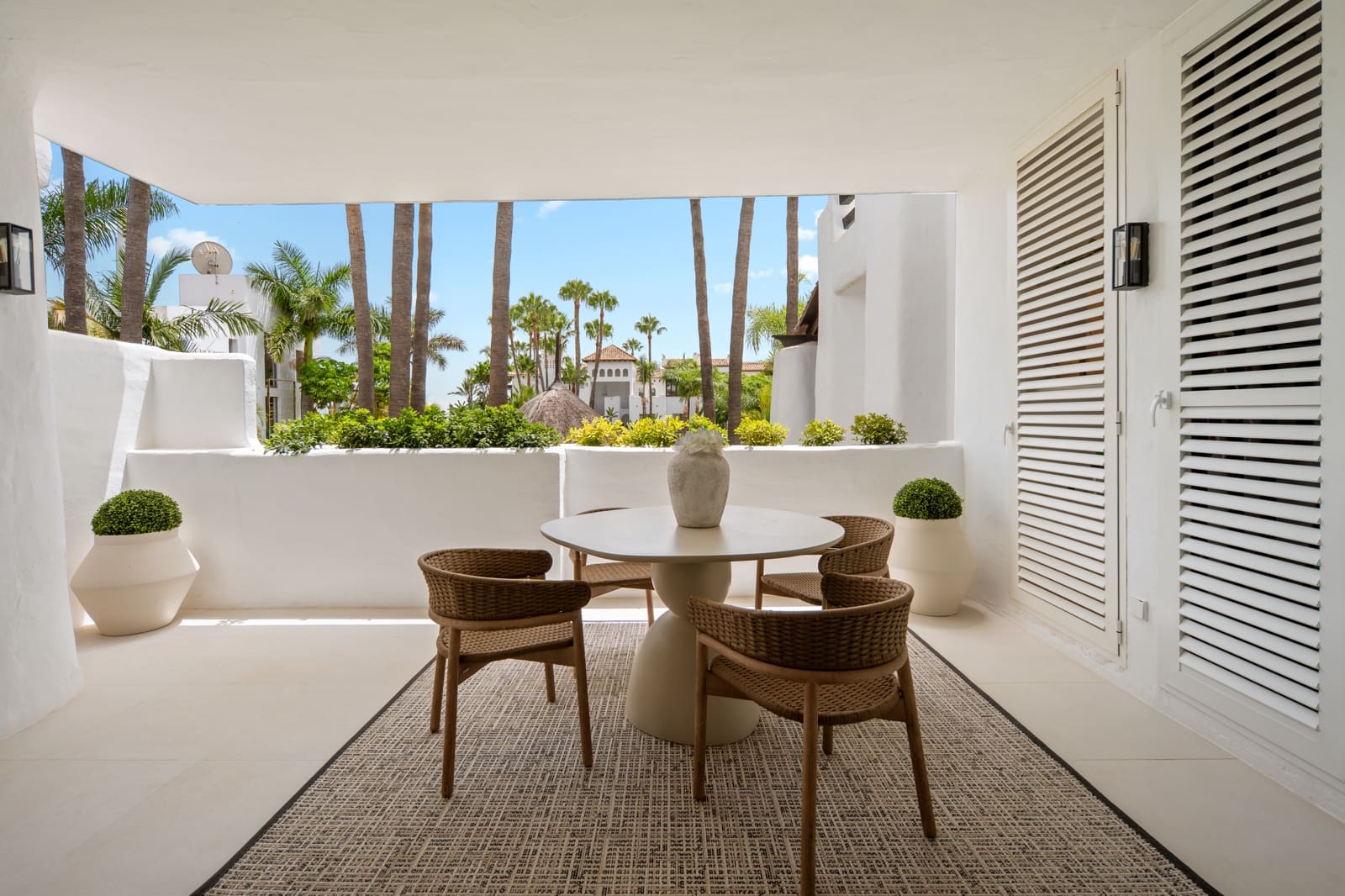 Apartamento de 3 habitaciones en Golden Mile en venta con piscina garaje - 4.495.000 € (Ref: 10048909)