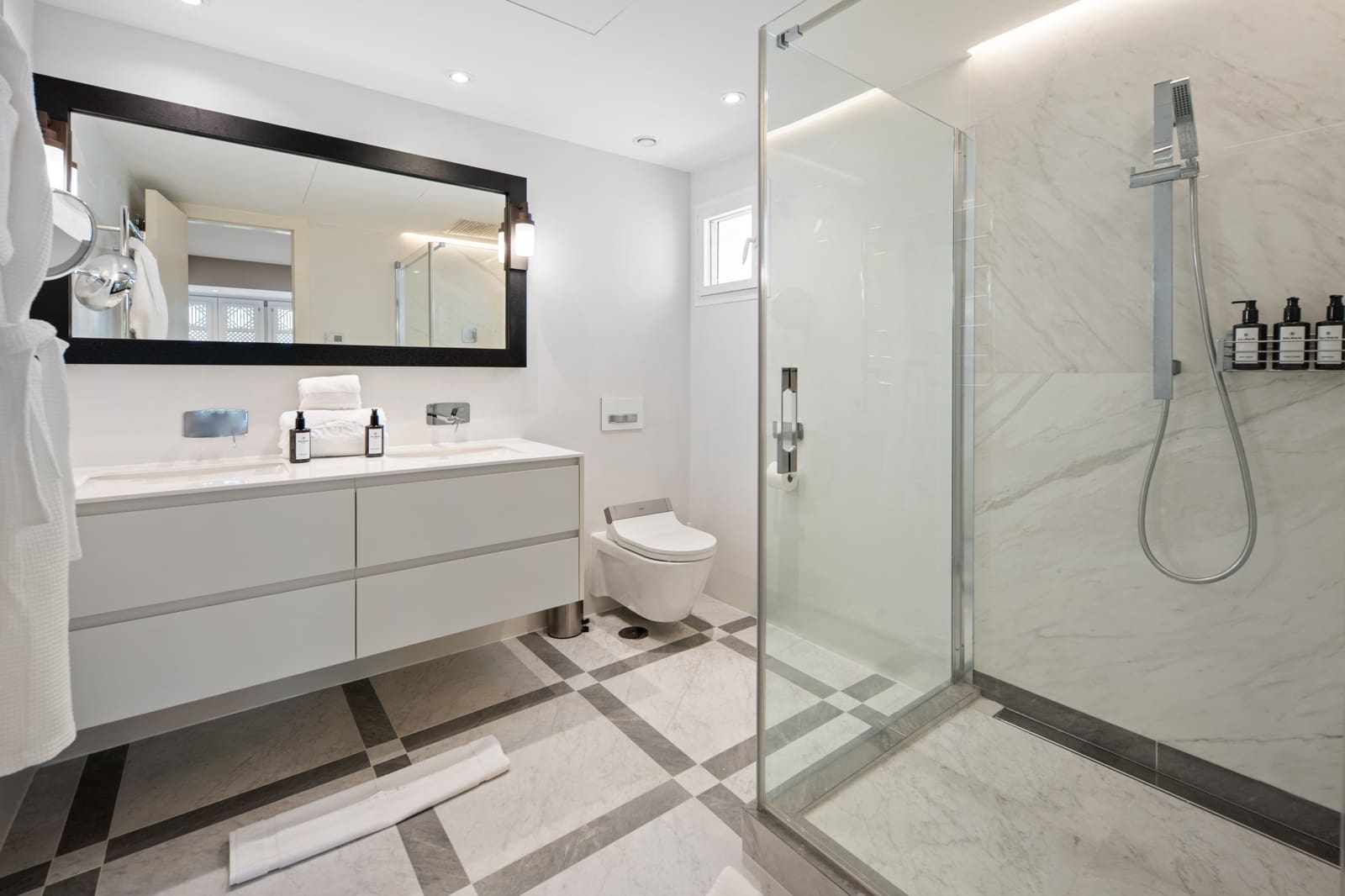 Apartamento de 3 habitaciones en Golden Mile en venta con piscina garaje - 4.495.000 € (Ref: 10048909)