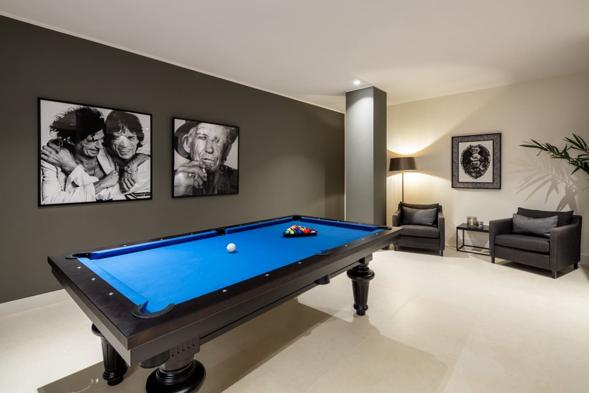 5 quarto Moradia para venda em Nueva Andalucia com piscina - 5 695 000 € (Ref: 10075444)
