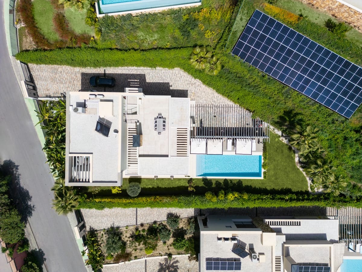 5 quarto Moradia para venda em Nueva Andalucia com piscina - 5 695 000 € (Ref: 10075444)