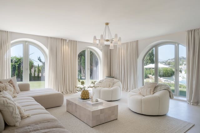 4 slaapkamer Villa te koop in Nueva Andalucia, Marbella met zwembad - € 3.495.000 (Ref: 10101944)