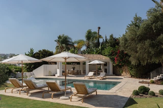 4 slaapkamer Villa te koop in Nueva Andalucia, Marbella met zwembad - € 3.495.000 (Ref: 10101944)