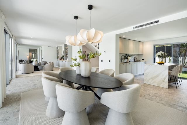 Chalet de 5 habitaciones en El Paraiso, Estepona en venta con piscina - 3.595.000 € (Ref: 10109075)