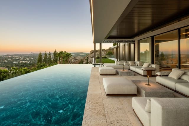 5 quarto Moradia para venda em Sotogrande, San Roque com piscina garagem - 12 500 000 € (Ref: 10128241)