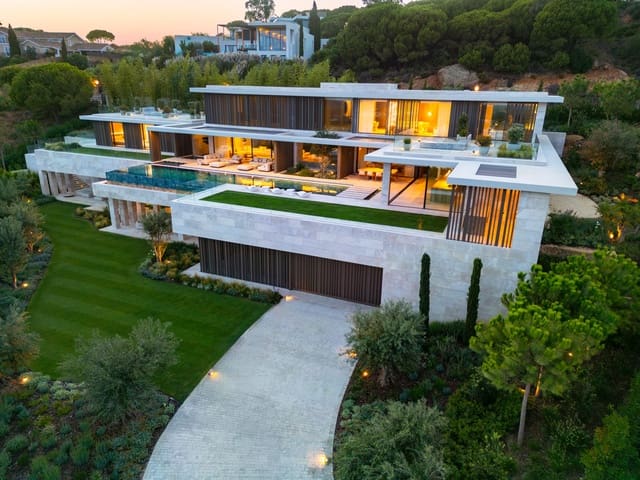 5 quarto Moradia para venda em Sotogrande, San Roque com piscina garagem - 12 500 000 € (Ref: 10128241)
