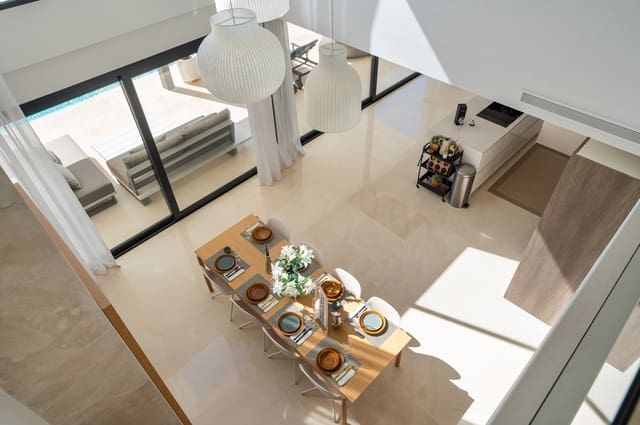 5 soveværelse Villa til salg i Nueva Andalucia, Marbella med swimmingpool garage - € 4.295.000 (Ref: 10148436)