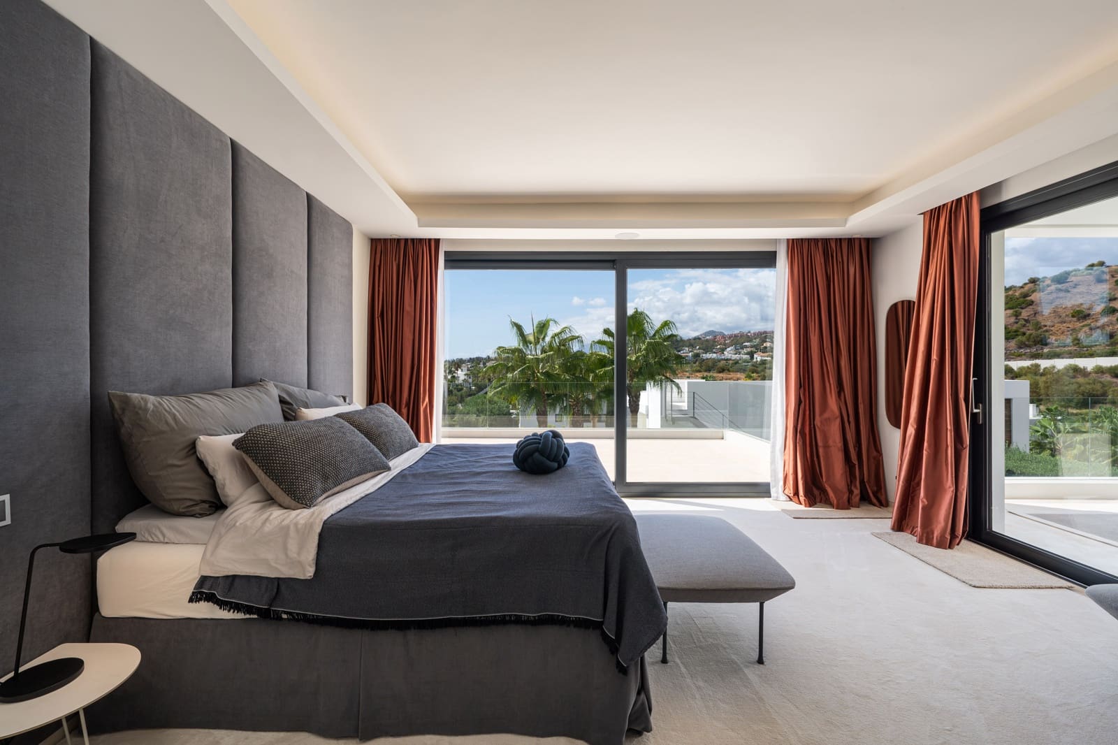 5 chambre Villa/Maison à vendre à Nueva Andalucia avec piscine garage - 4 295 000 € (Ref: 10148436)