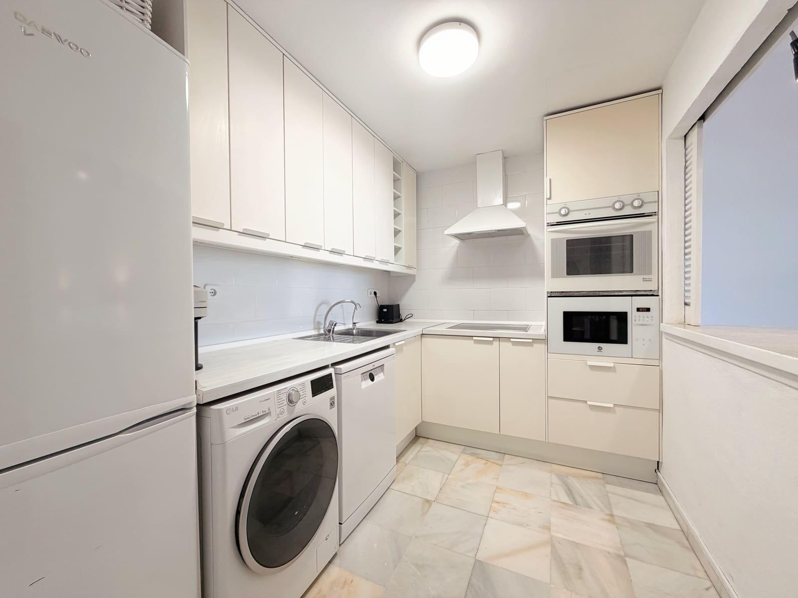1 chambre Appartement à vendre à Puerto Banus - 656 000 € (Ref: 10148437)
