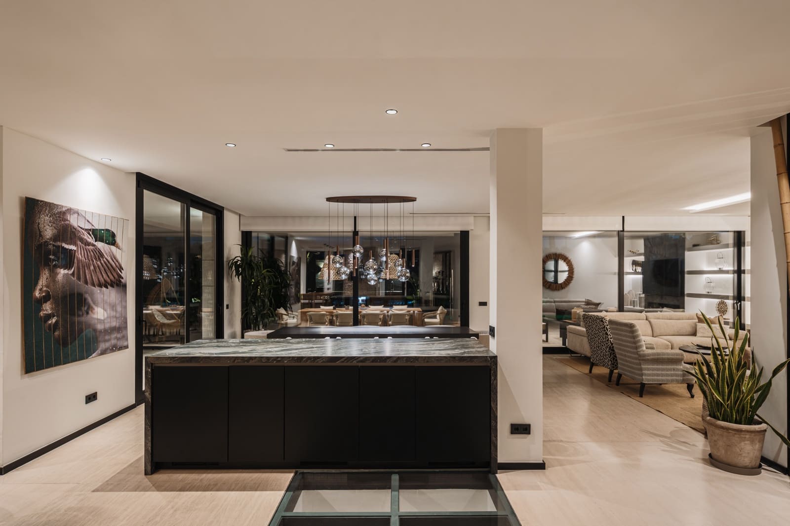 6 chambre Villa/Maison à vendre à Nueva Andalucia avec piscine garage - 7 200 000 € (Ref: 10161161)