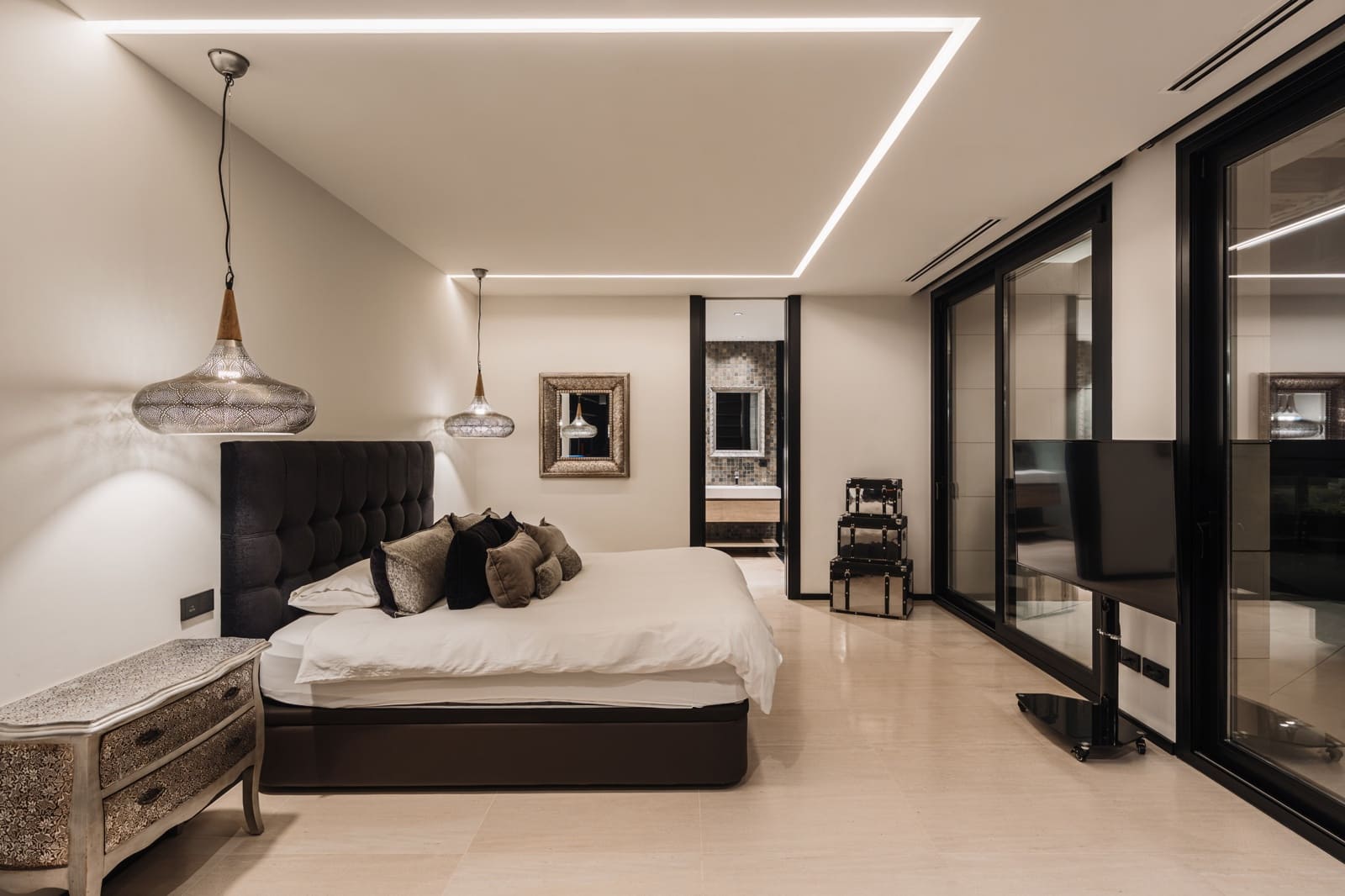6 chambre Villa/Maison à vendre à Nueva Andalucia avec piscine garage - 7 200 000 € (Ref: 10161161)