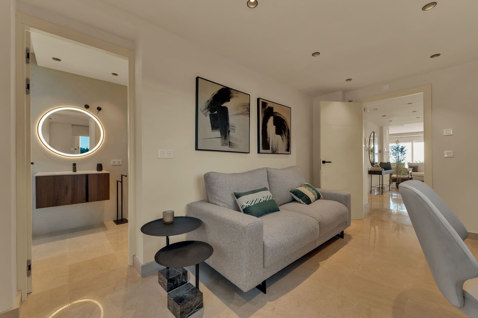 4 bedroom Penthouse for sale in Nueva Andalucia with pool garage - € 2,995,000 (Ref: 10176959)