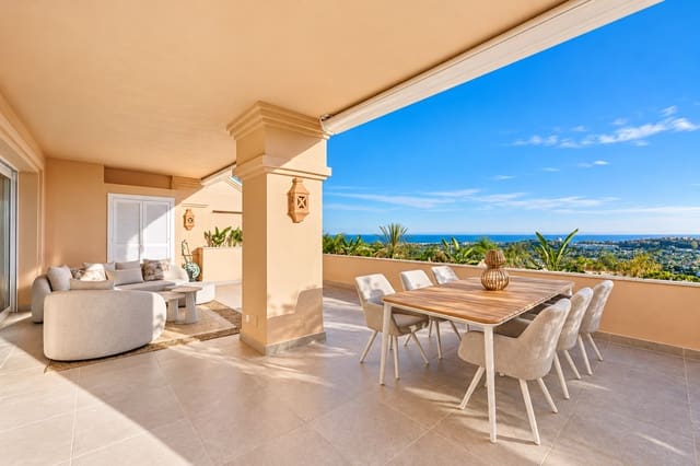 4 soveværelse Penthouse til salg i Nueva Andalucia, Marbella med swimmingpool garage - € 2.995.000 (Ref: 10176959)