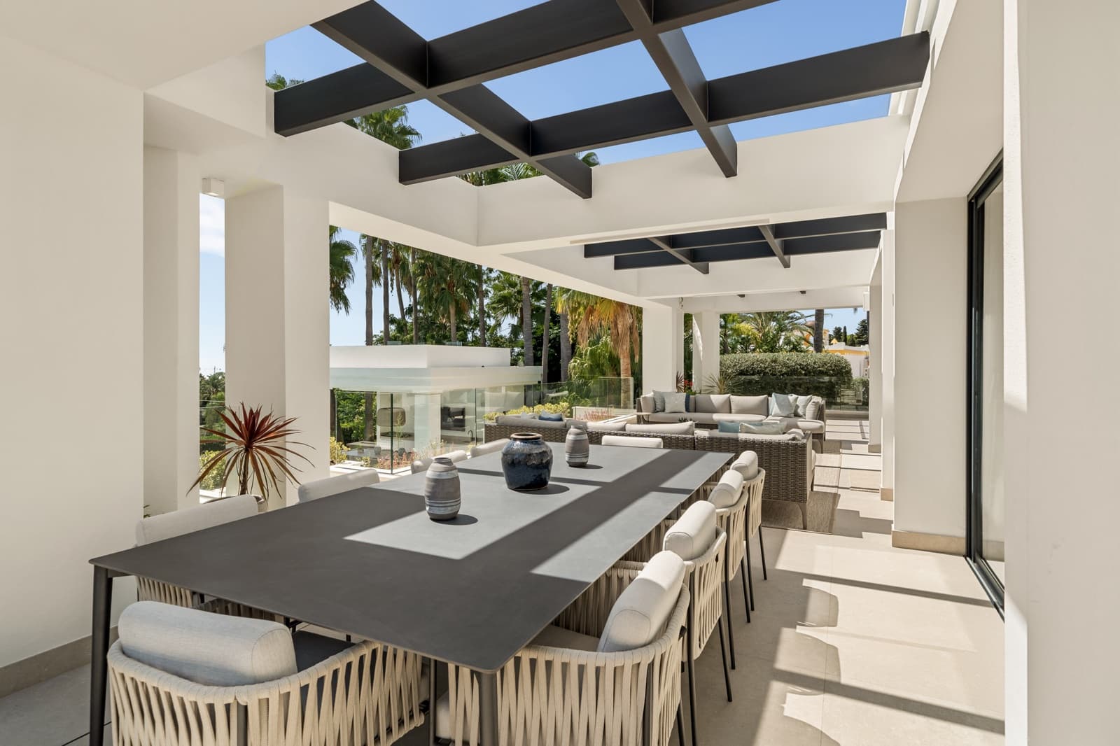 7 chambre Villa/Maison à vendre à El Paraiso avec piscine garage - 6 850 000 € (Ref: 10180068)