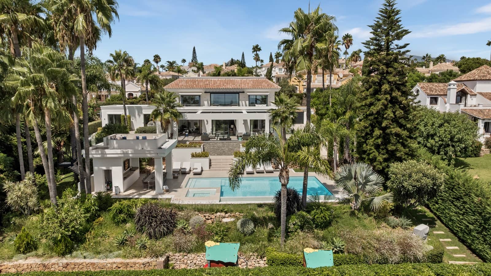 7 chambre Villa/Maison à vendre à El Paraiso avec piscine garage - 6 850 000 € (Ref: 10180068)