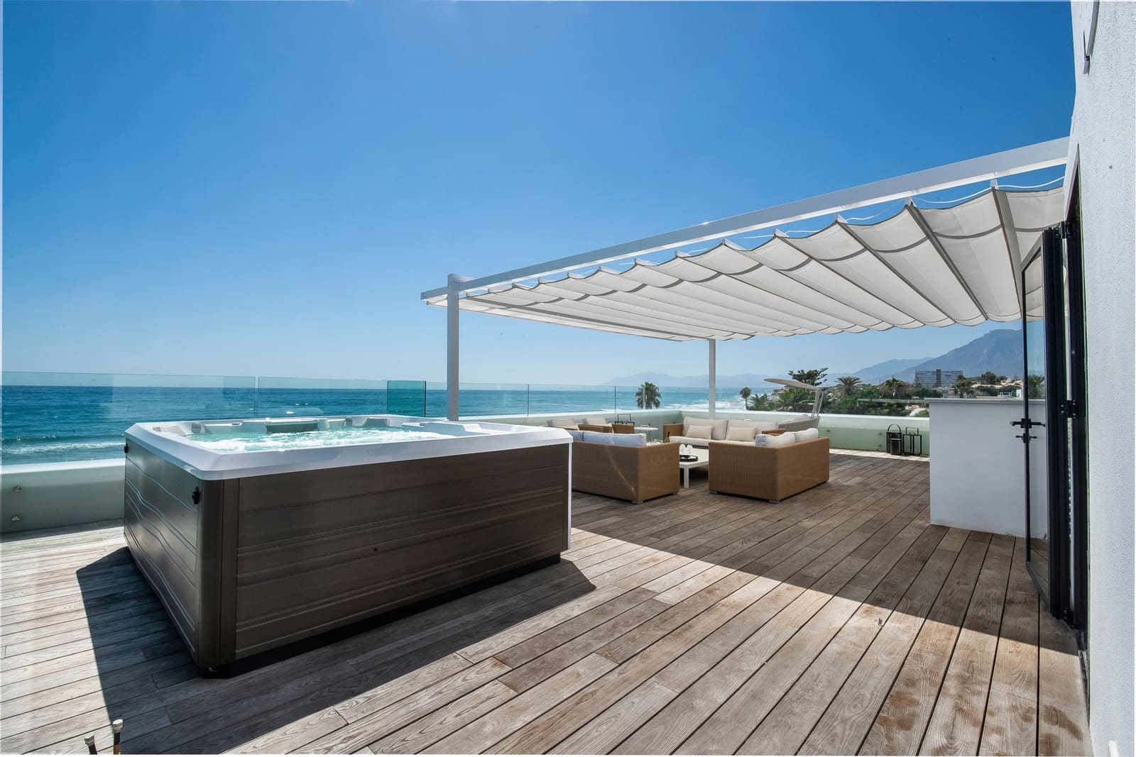 6 soverom Villa til salgs i Costabella med svømmebasseng - € 6 500 000 (Ref: 6304960)