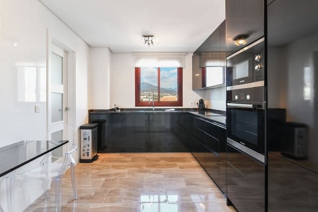 3 soverom Penthouse til salgs i San Pedro de Alcantara, Marbella med svømmebasseng garasje - € 1 295 000 (Ref: 6325441)