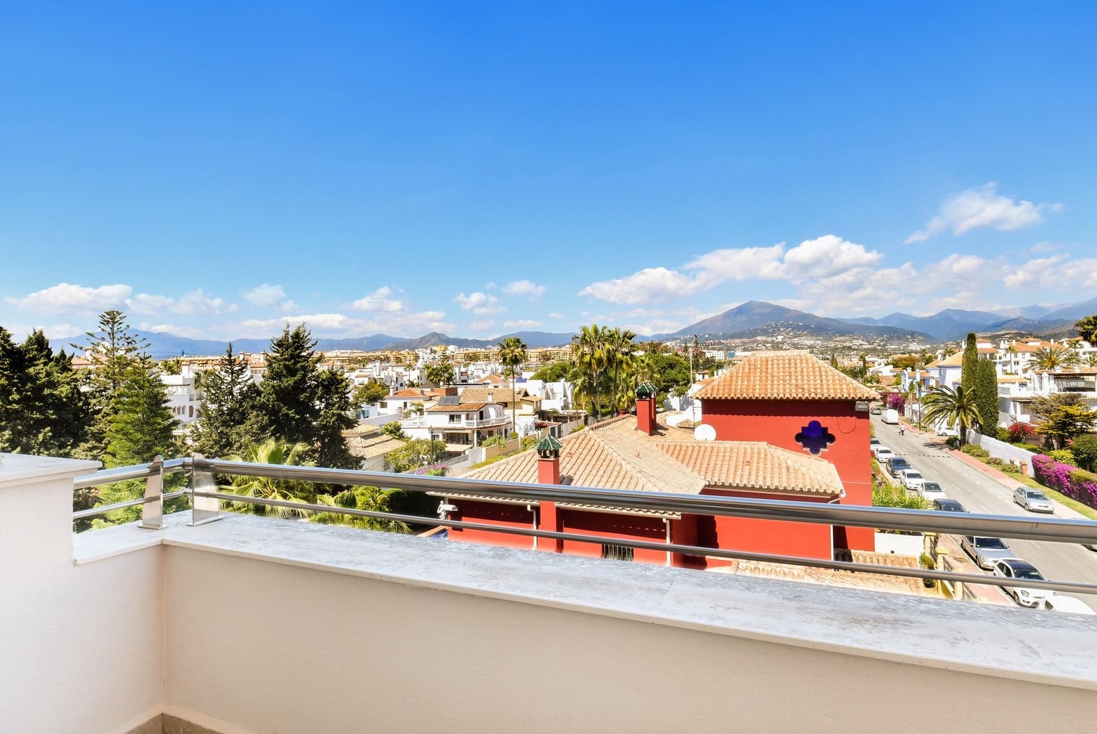 3 soverom Penthouse til salgs i San Pedro de Alcantara med svømmebasseng garasje - € 1 295 000 (Ref: 6325441)