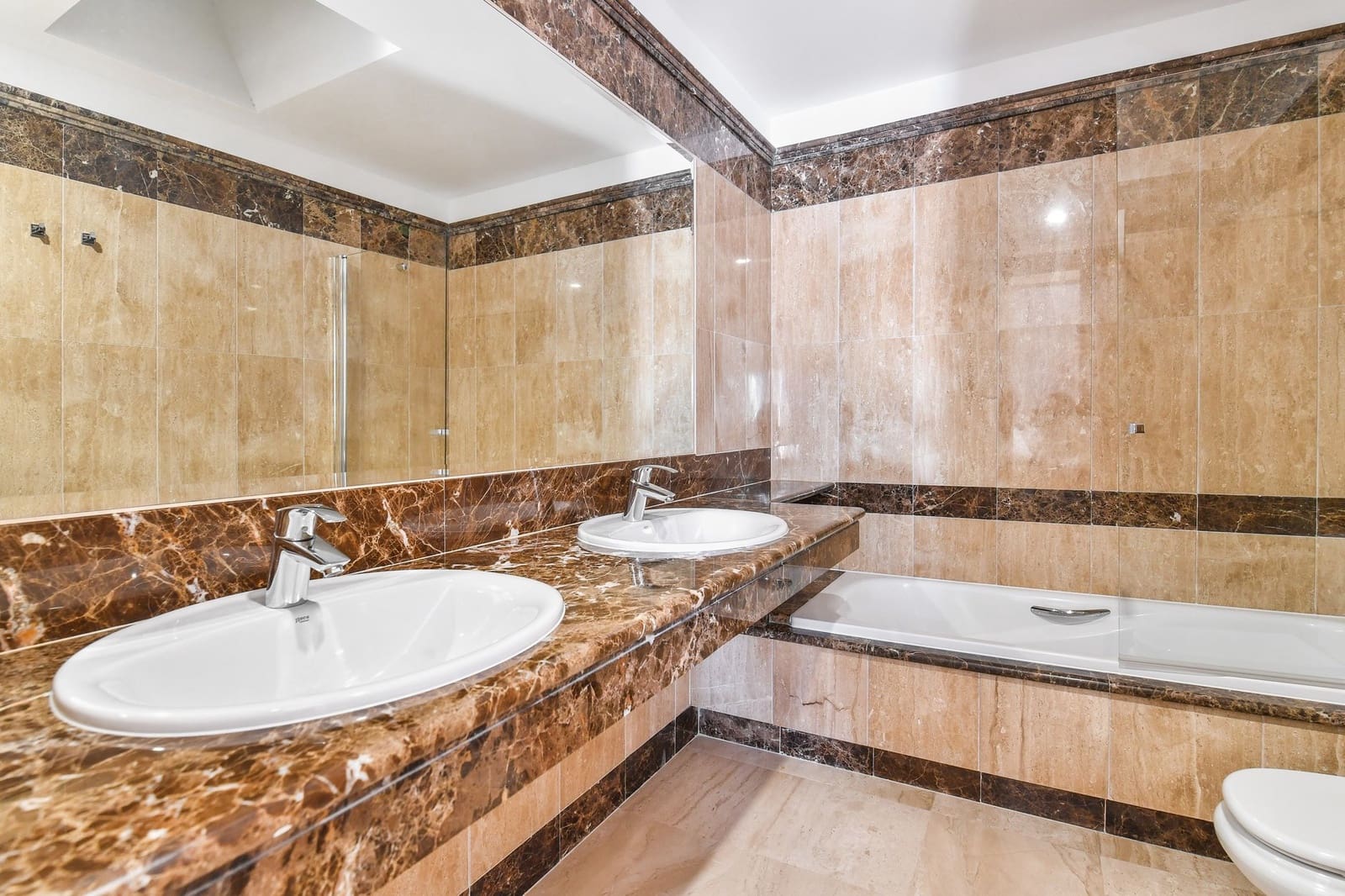 3 soverom Penthouse til salgs i San Pedro de Alcantara med svømmebasseng garasje - € 1 295 000 (Ref: 6325441)