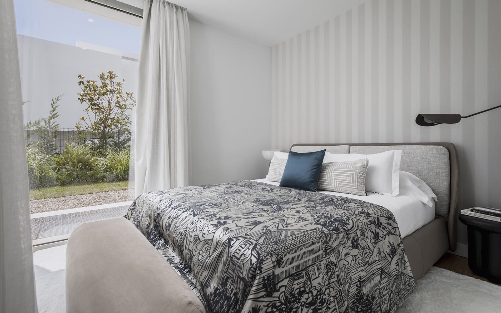 5 soveværelse Villa til salg i El Paraiso med swimmingpool - € 2.850.000 (Ref: 7227353)