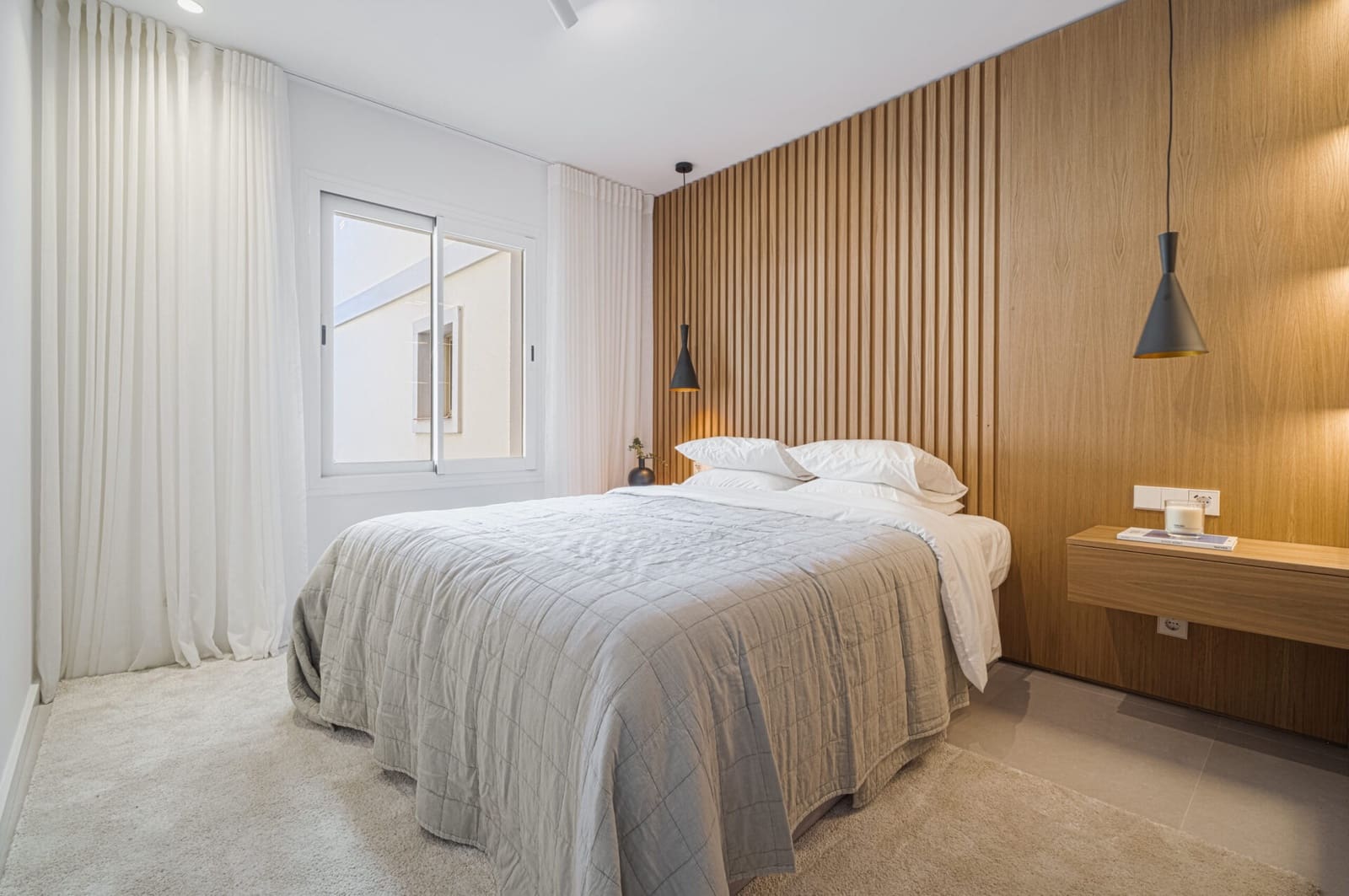 3 bedroom Apartment for sale in Nueva Andalucia with pool garage - € 1,595,000 (Ref: 7357531)