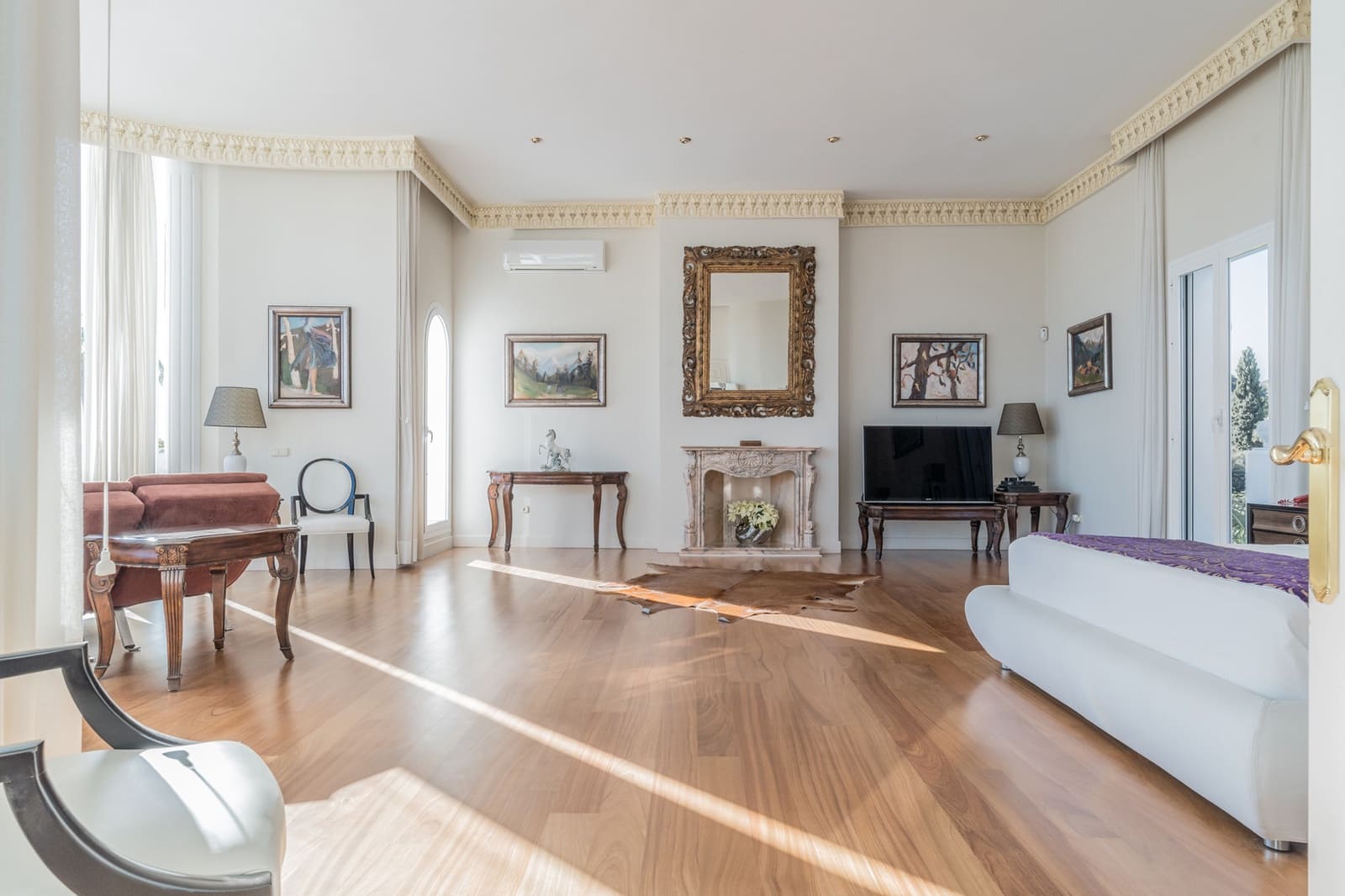 7 bedroom Villa for sale in Mijas with pool - € 3,560,000 (Ref: 7379593)