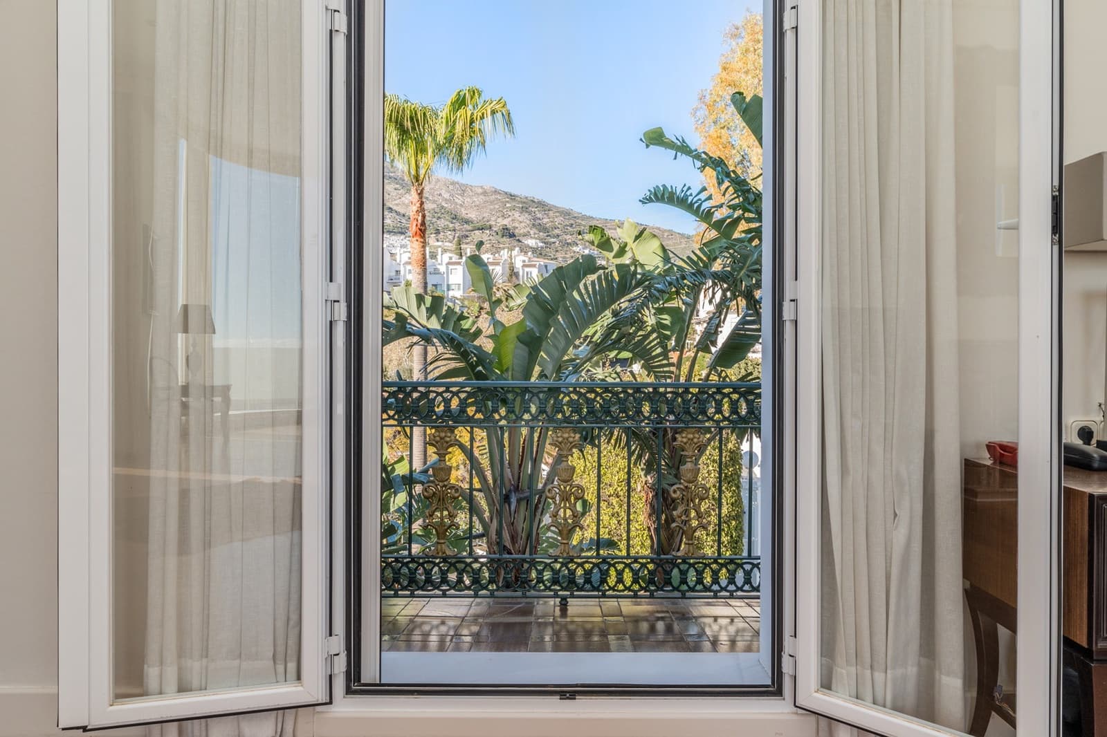 7 bedroom Villa for sale in Mijas with pool - € 3,560,000 (Ref: 7379593)