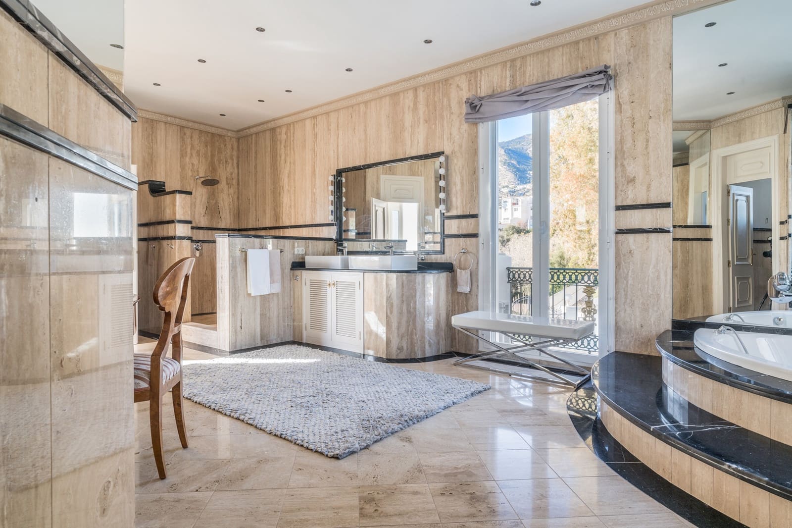 7 bedroom Villa for sale in Mijas with pool - € 3,560,000 (Ref: 7379593)