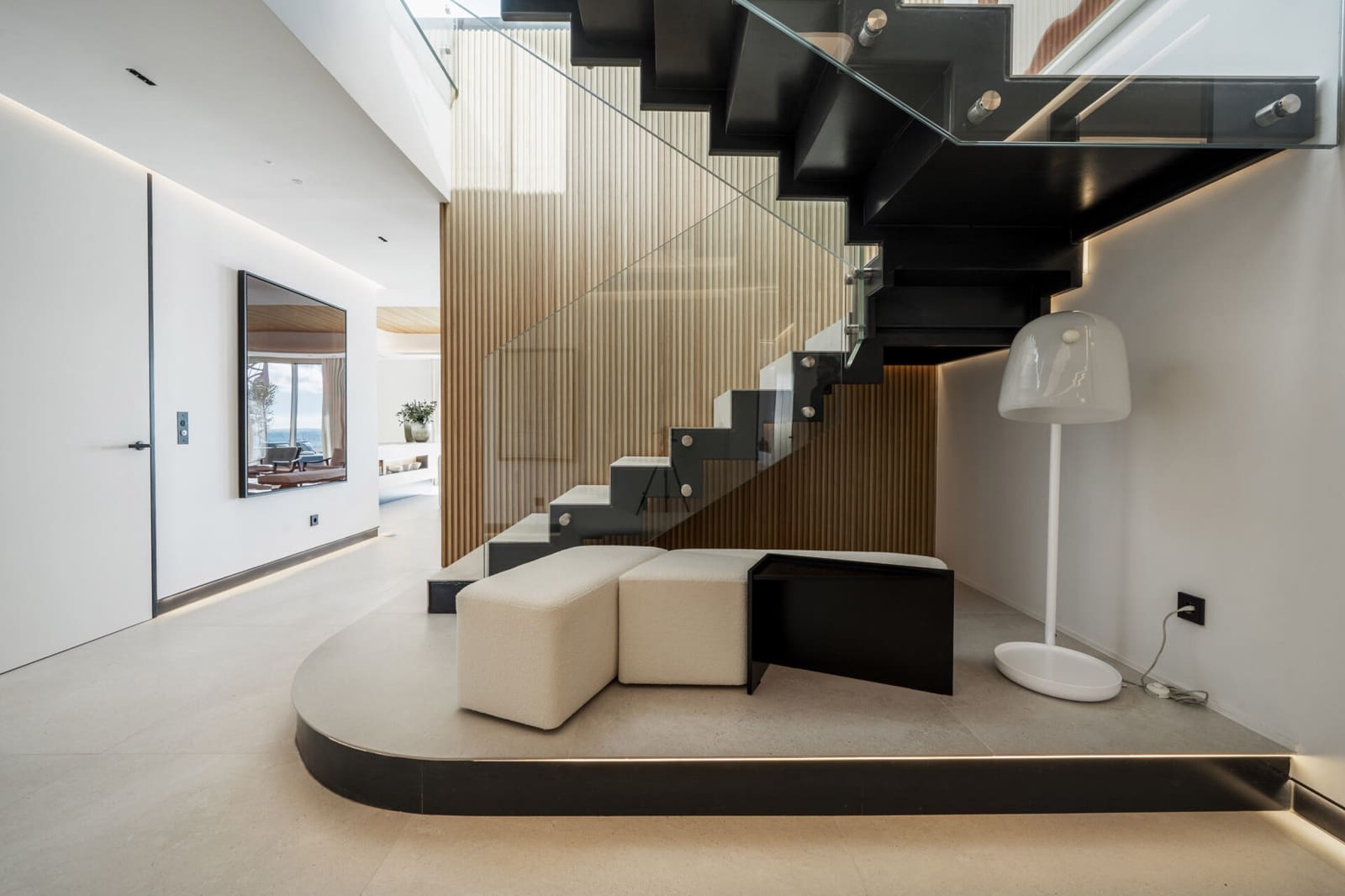 2 soverom Leilighet til salgs i Las Chapas med svømmebasseng garasje - € 2 490 000 (Ref: 7513777)