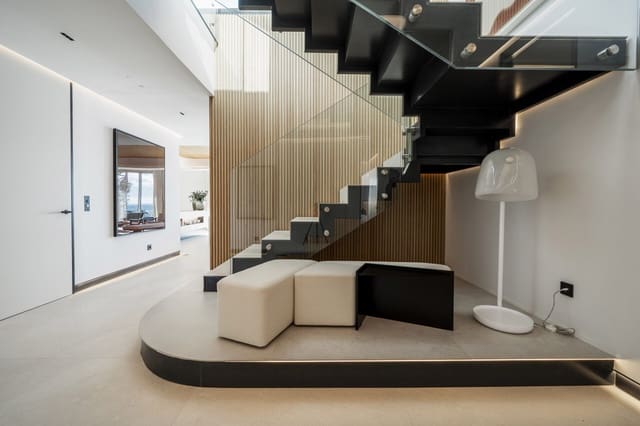 2 sovrum Lägenhet till salu i Las Chapas, Marbella med pool garage - 2 490 000 € (Ref: 7513777)