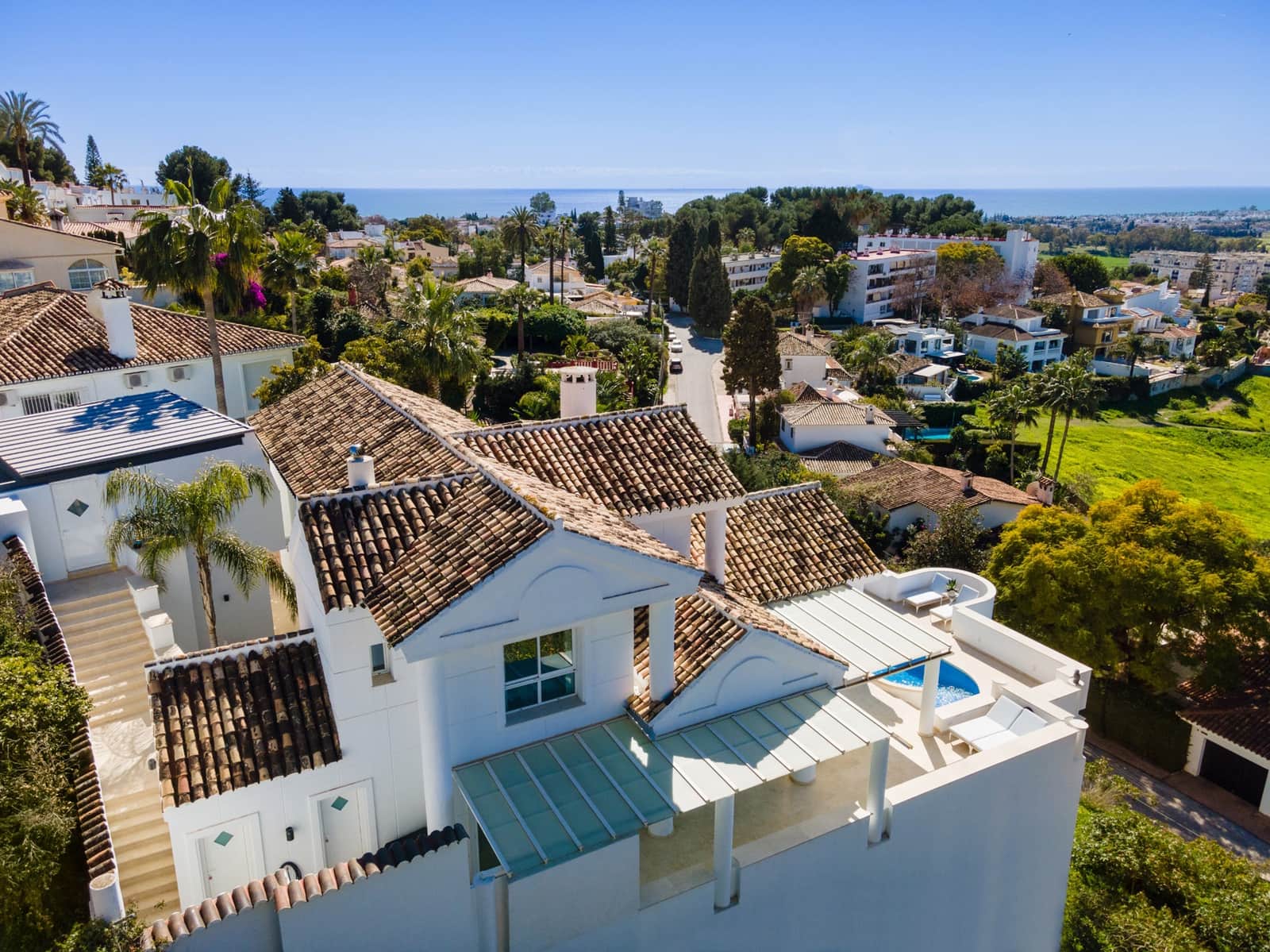 3 sypialnia Willa na sprzedaż w San Pedro de Alcantara z basenem - 2 595 000 € (Ref: 7519435)