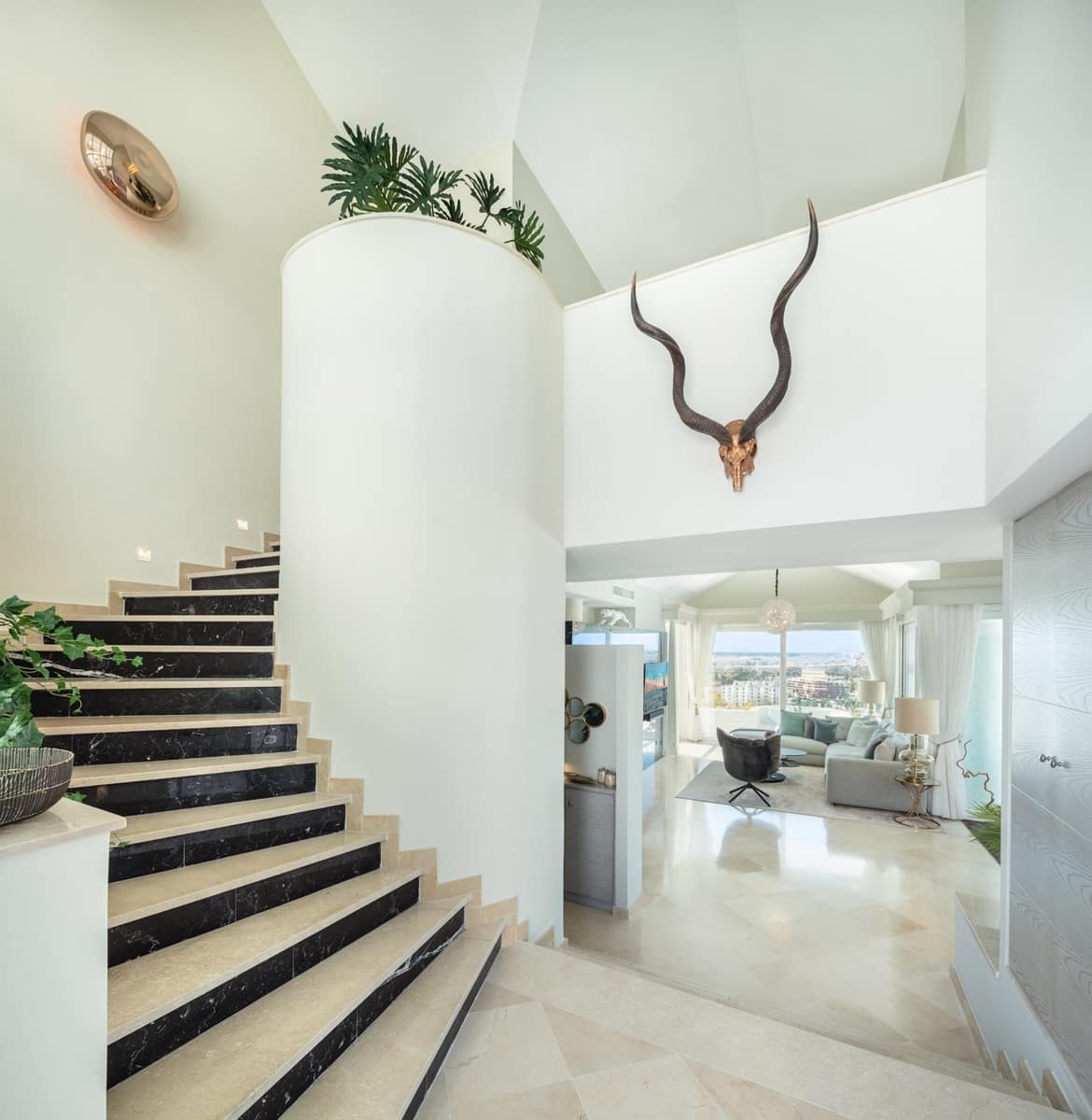 3 sypialnia Willa na sprzedaż w San Pedro de Alcantara z basenem - 2 595 000 € (Ref: 7519435)