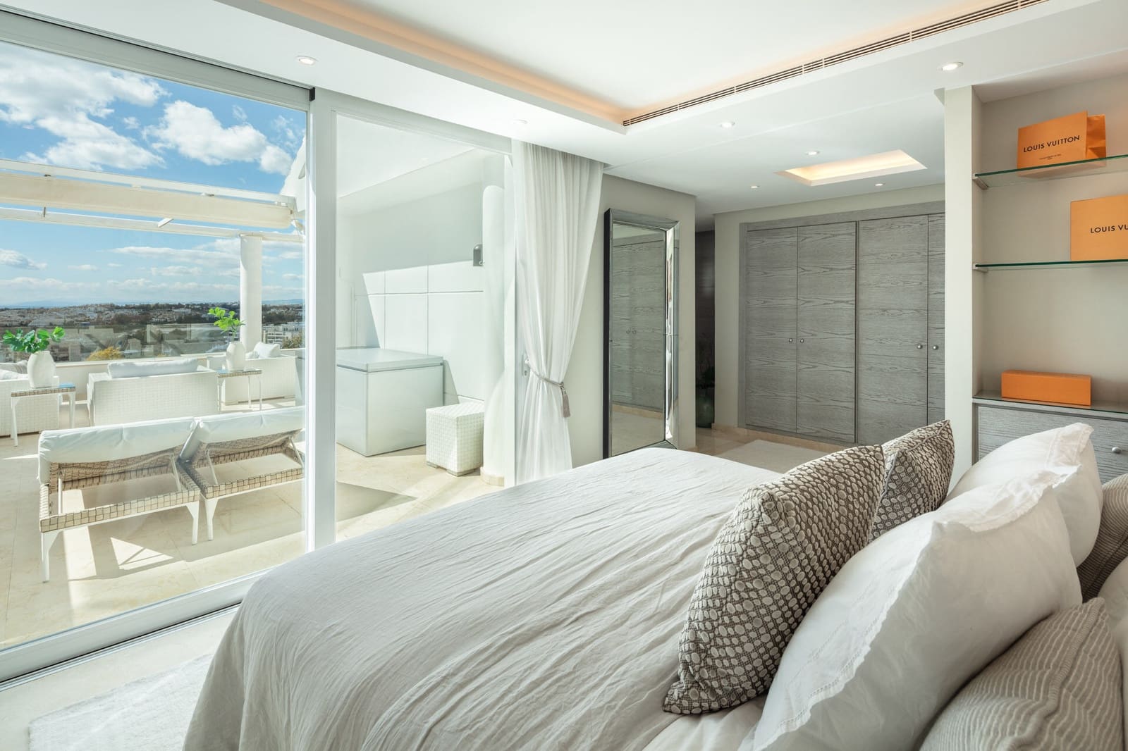 3 sypialnia Willa na sprzedaż w San Pedro de Alcantara z basenem - 2 595 000 € (Ref: 7519435)