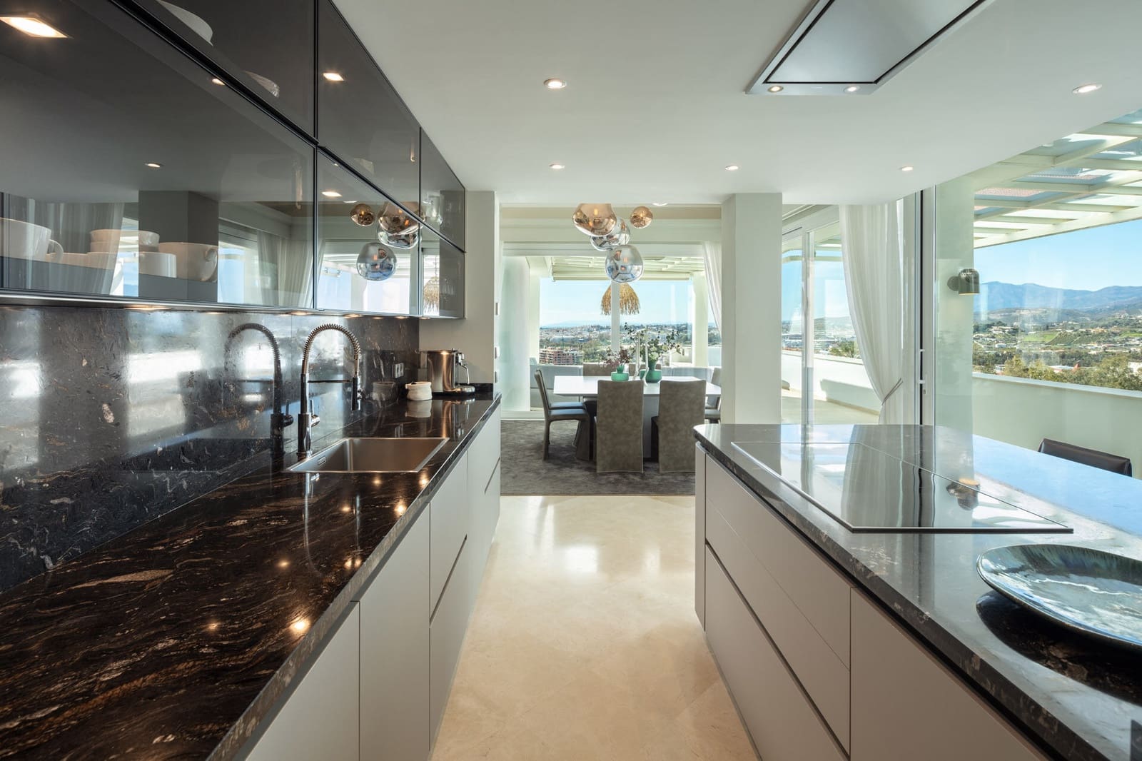 3 sypialnia Willa na sprzedaż w San Pedro de Alcantara z basenem - 2 595 000 € (Ref: 7519435)