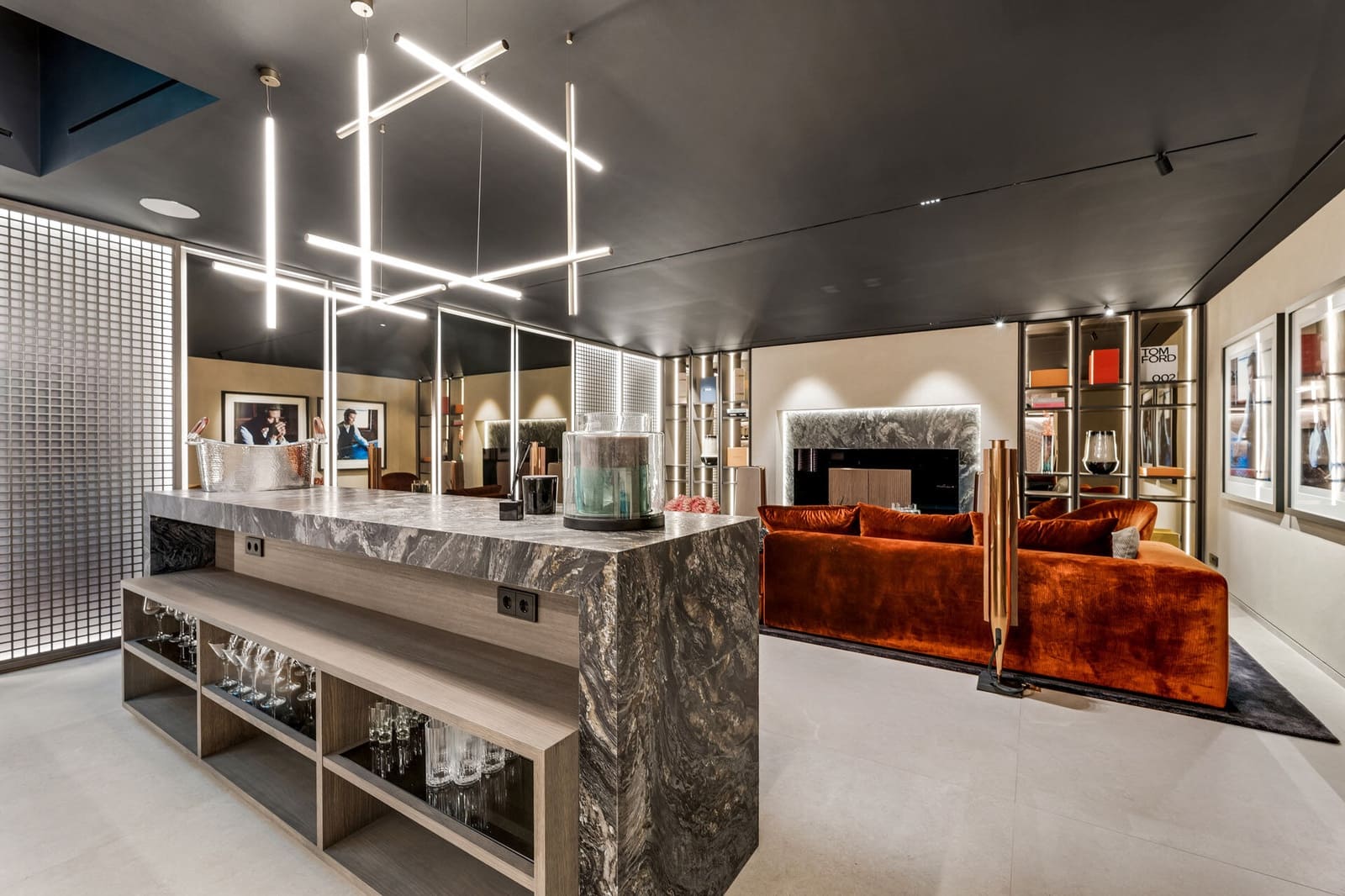 4 bedroom Villa for sale in Nueva Andalucia with pool garage - € 4,495,000 (Ref: 7531182)