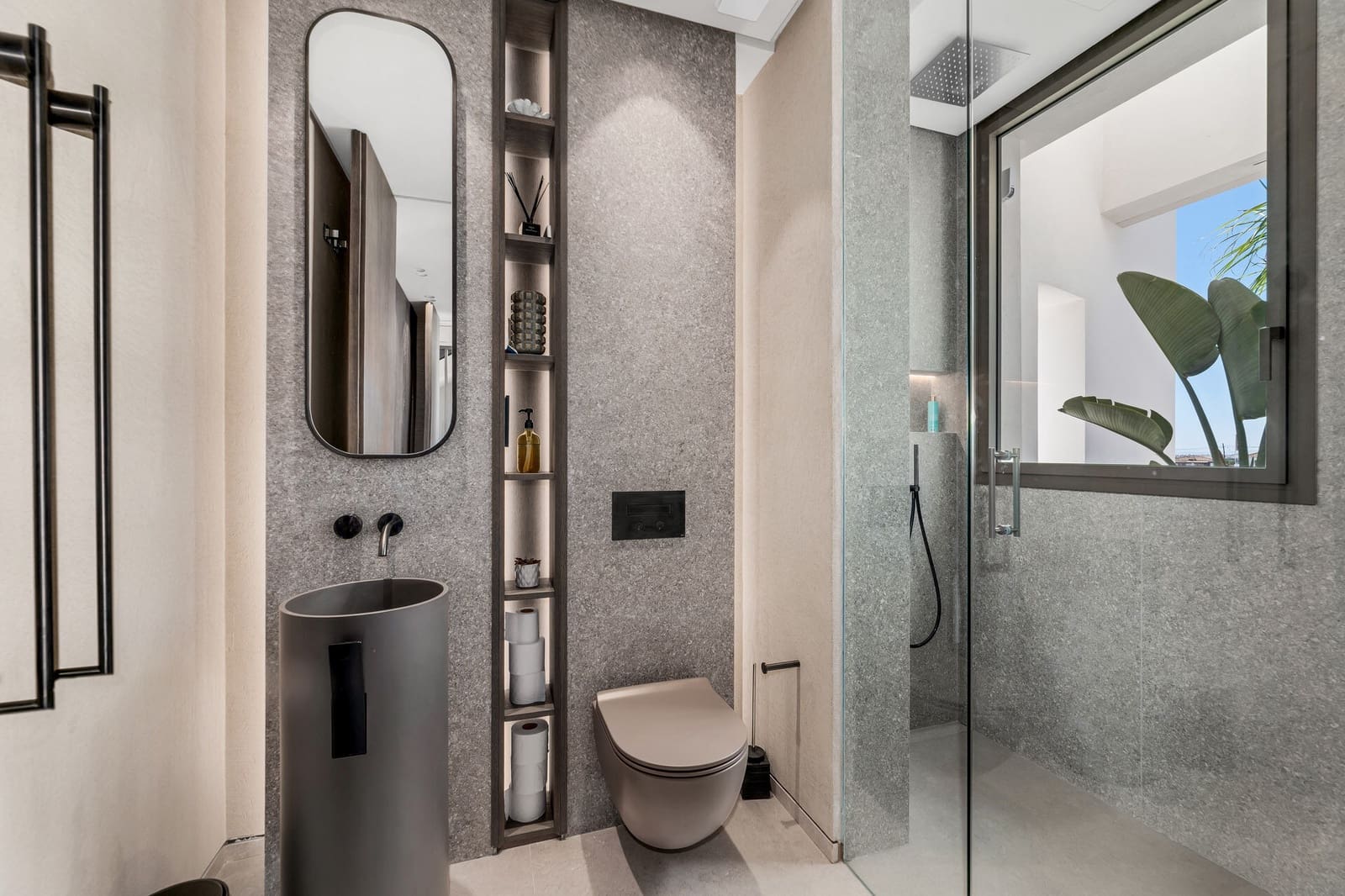 4 bedroom Villa for sale in Nueva Andalucia with pool garage - € 4,495,000 (Ref: 7531182)