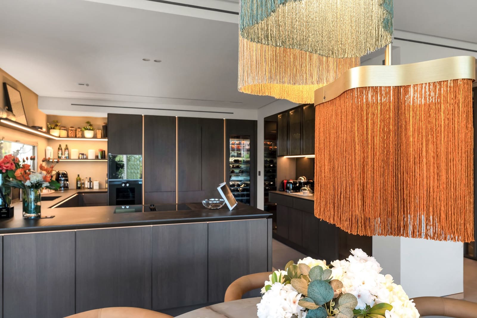 4 bedroom Villa for sale in Nueva Andalucia with pool garage - € 4,495,000 (Ref: 7531182)